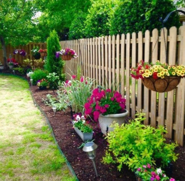 33 beautiful fence ideas decorated with small gardens that bring ...