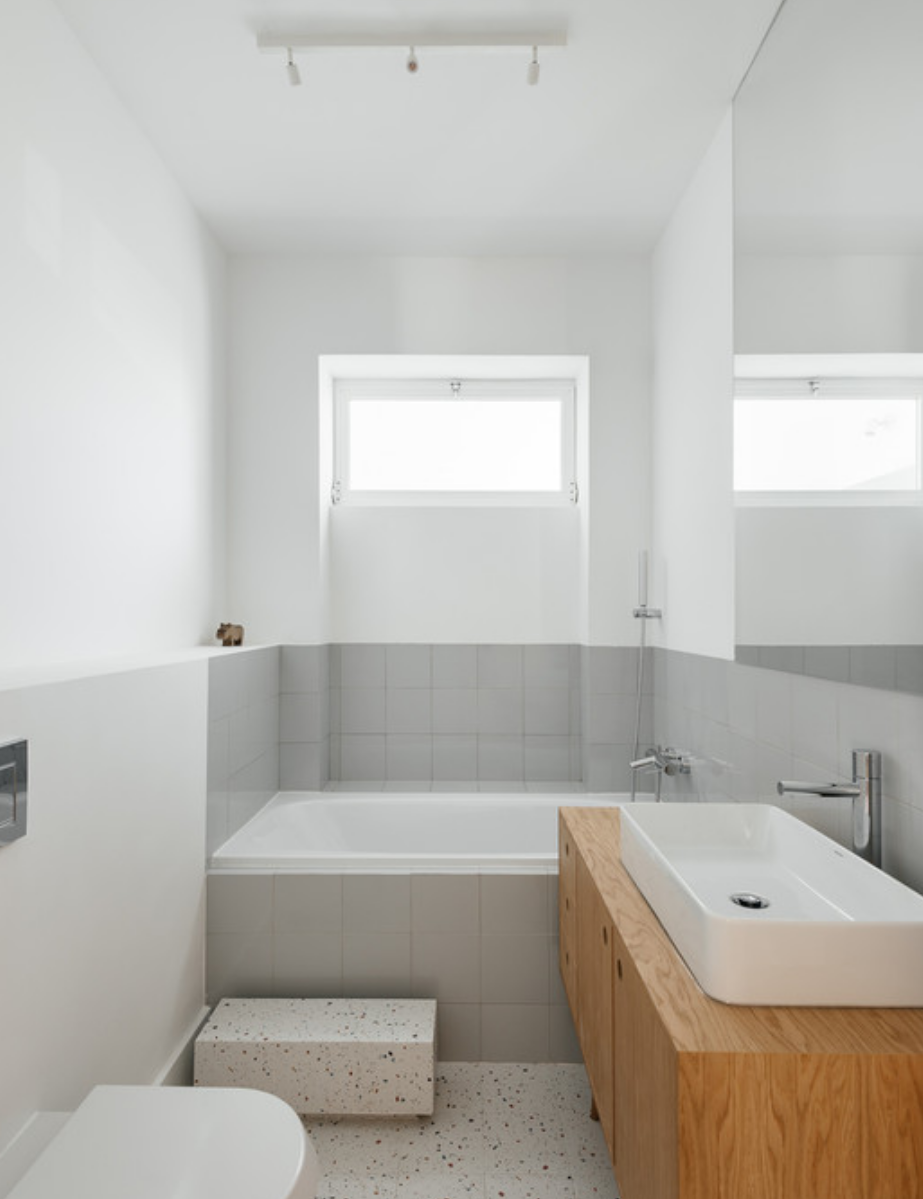 45 Bathroom Ideas for Small Spaces – Crafty Daily