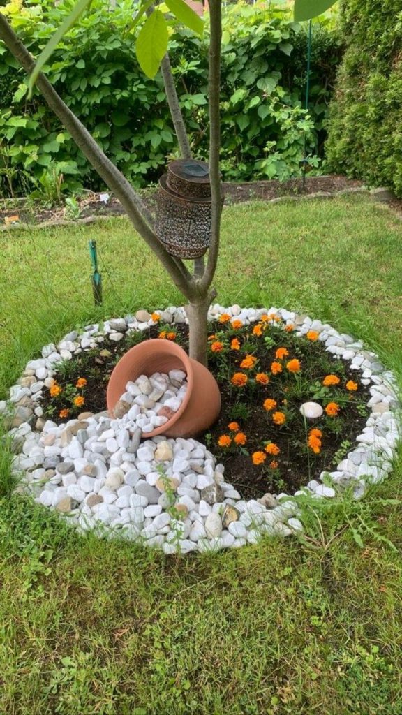 30 Cheap & Amazing “Flower Bed Edging” Ideas You Can Try - Crafty Daily