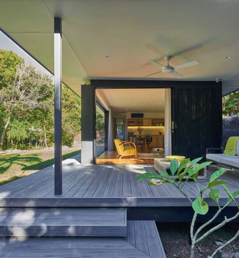41 Deck Design Ideas to Create a Fabulous Outdoor Living Space – Crafty ...
